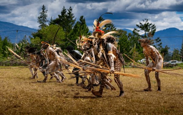Witness Papua's Warrior Spirit at Baliem Valley Festival